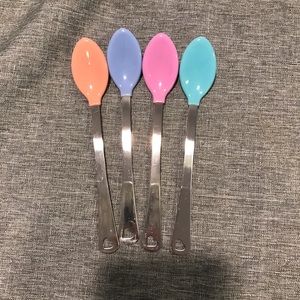 Munchkin hot safety spoons